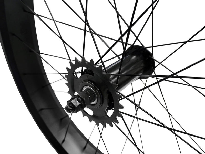 Black wide rims - sprocket